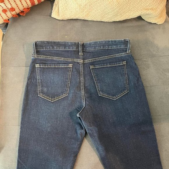 Women's Gap Real Straight Blue Jeans Size 27/4R - Picture 4 of 5